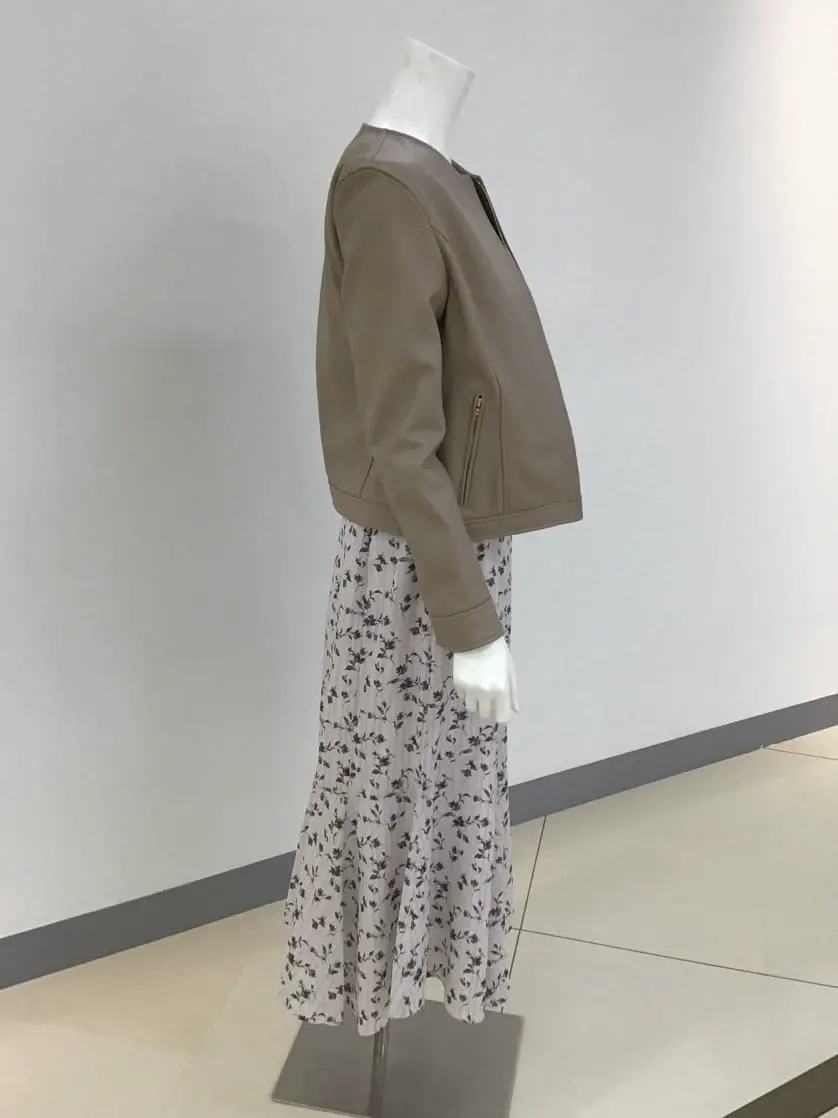 ANY SIS 橋本 コーディネート画像