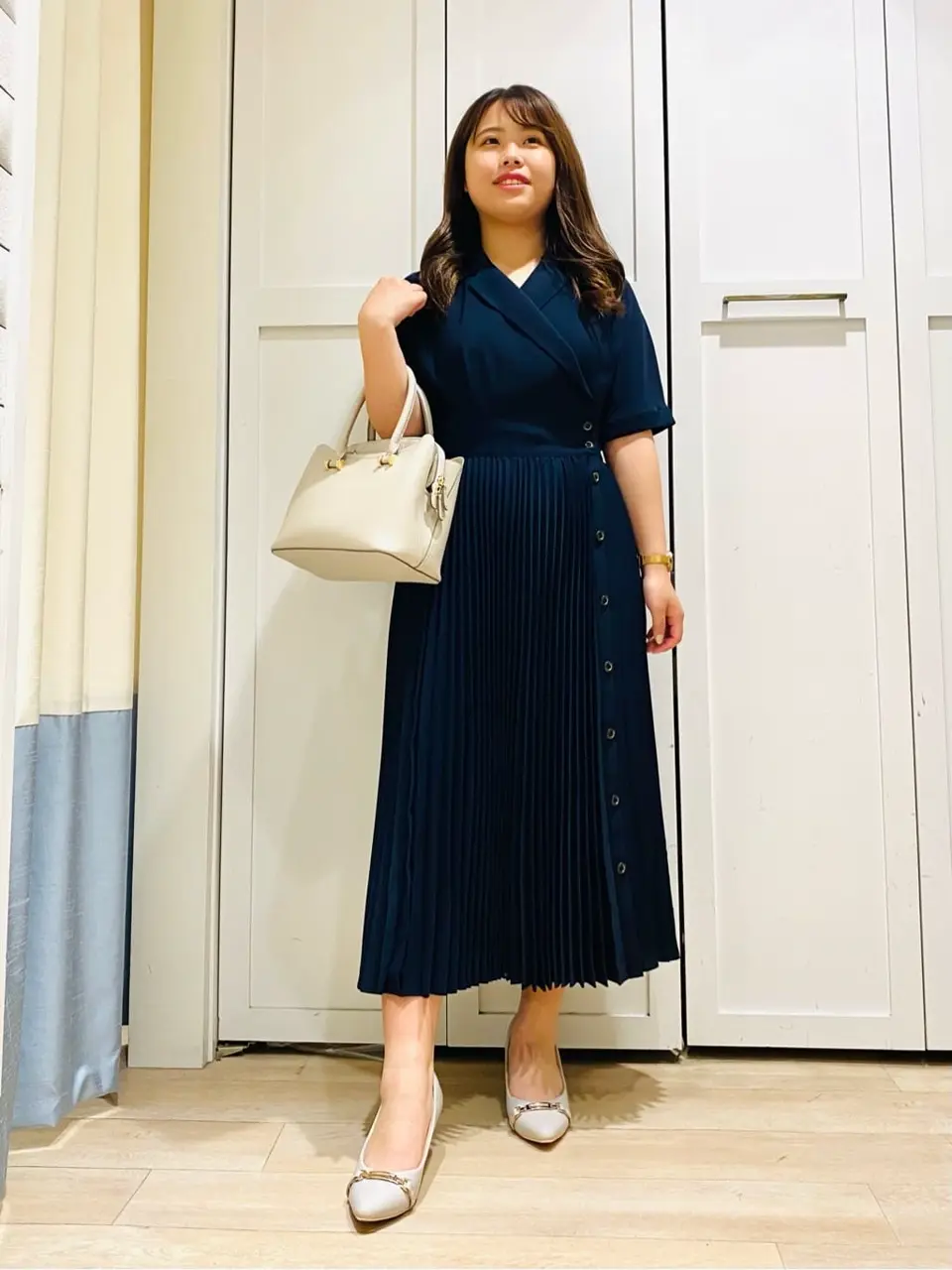 ANY SIS スタッフ コーディネート画像