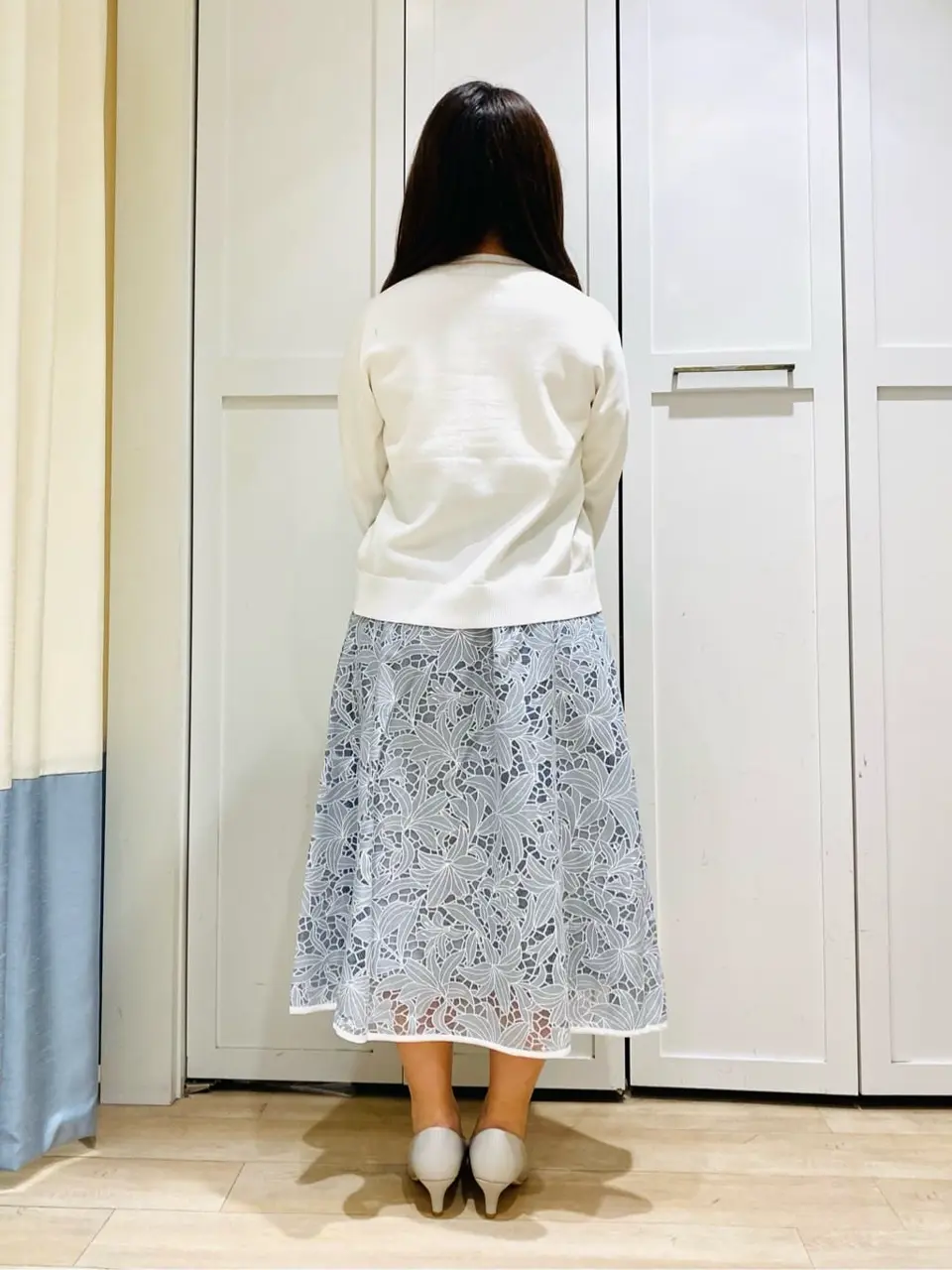 ANY SIS スタッフ コーディネート画像