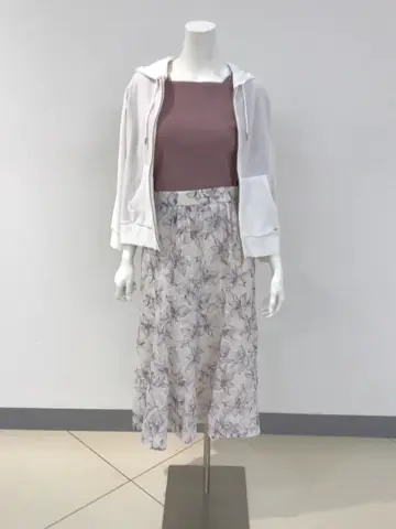 ANY SIS 橋本 コーディネート画像