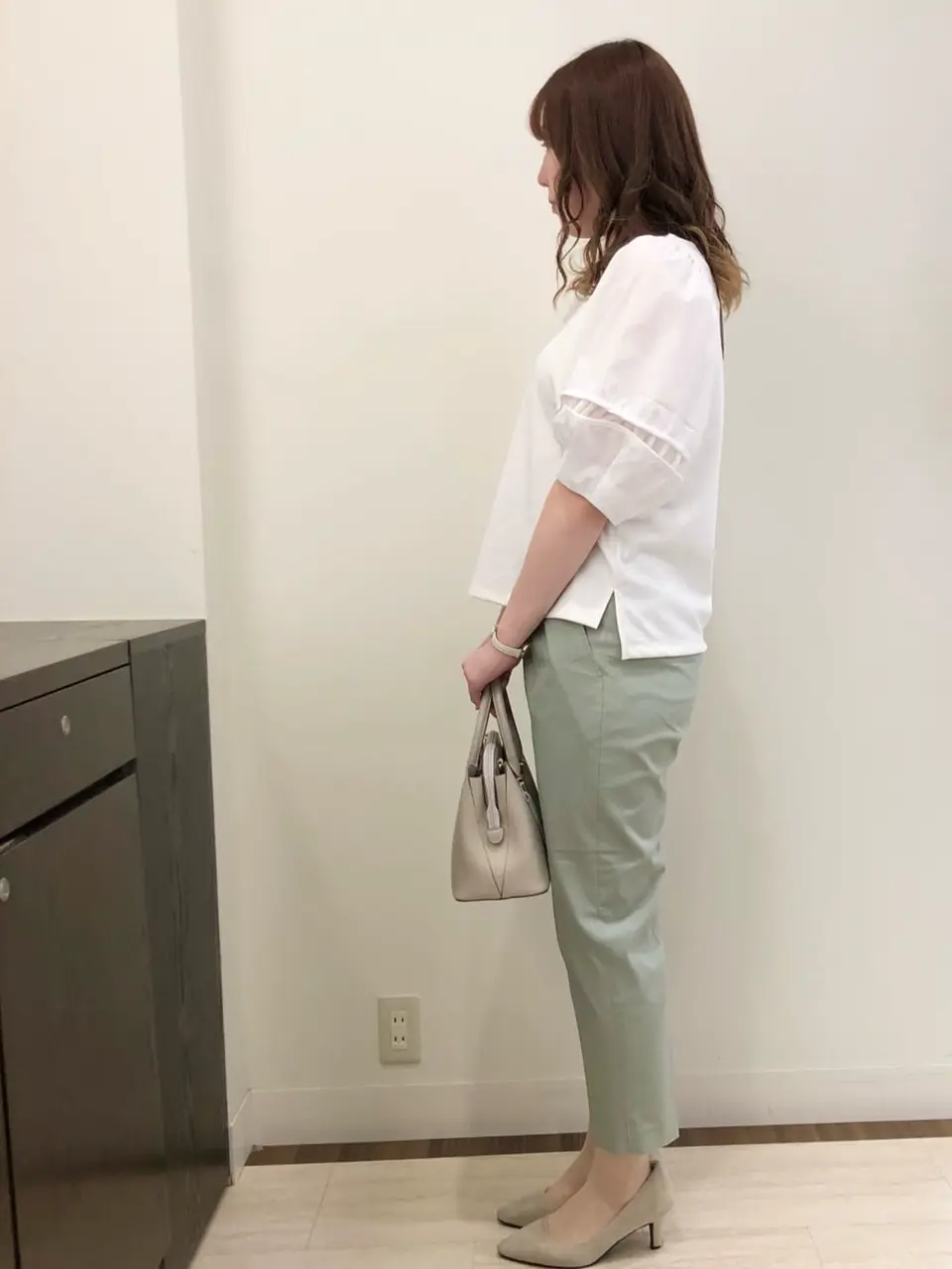 ANY SIS スタッフ コーディネート画像