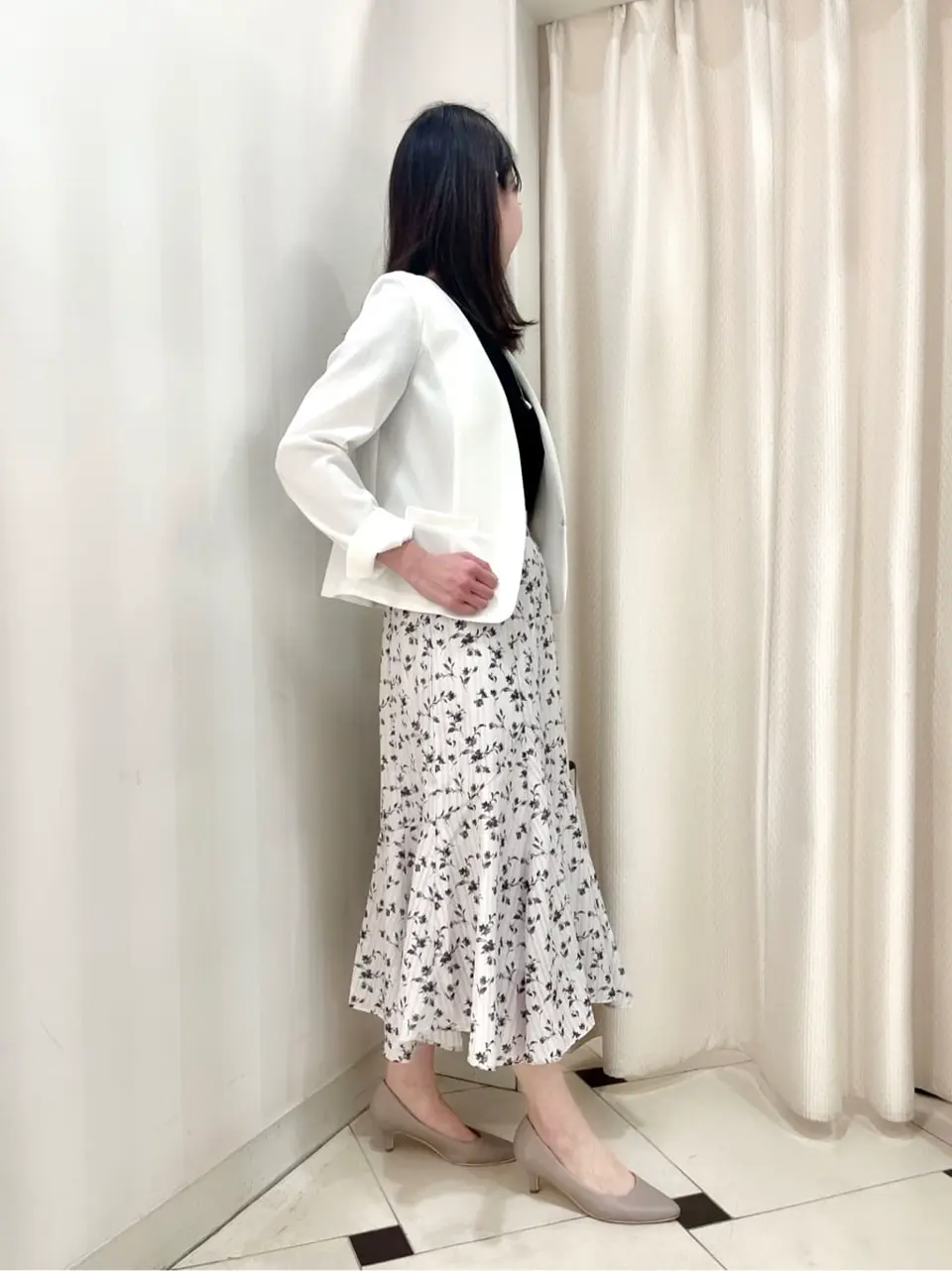 ANY SIS 金井 コーディネート画像