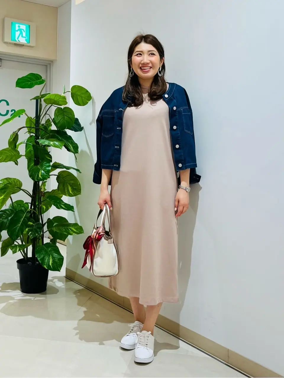 ANY SIS 石川 コーディネート画像