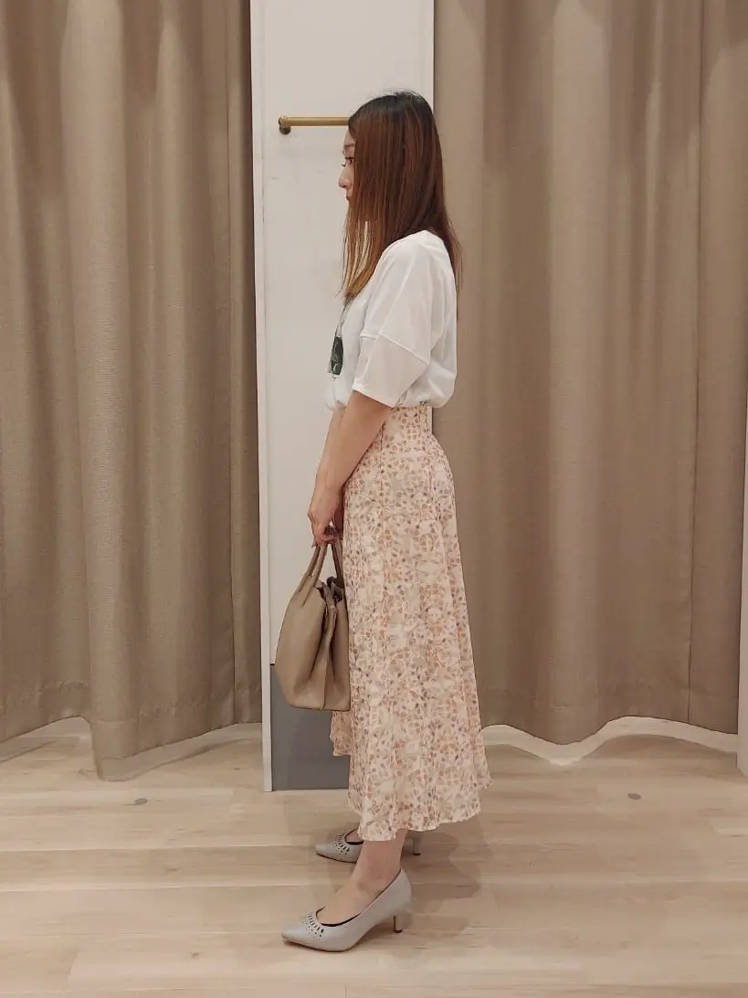 ANY SIS 齋藤 コーディネート画像