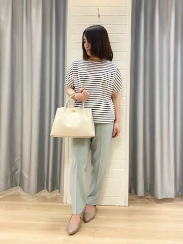 ANY SIS 丸岡 コーディネート画像