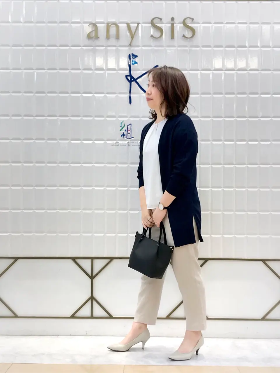 ANY SIS 中山 コーディネート画像