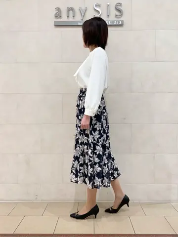 ANY SIS 髙橋 コーディネート画像