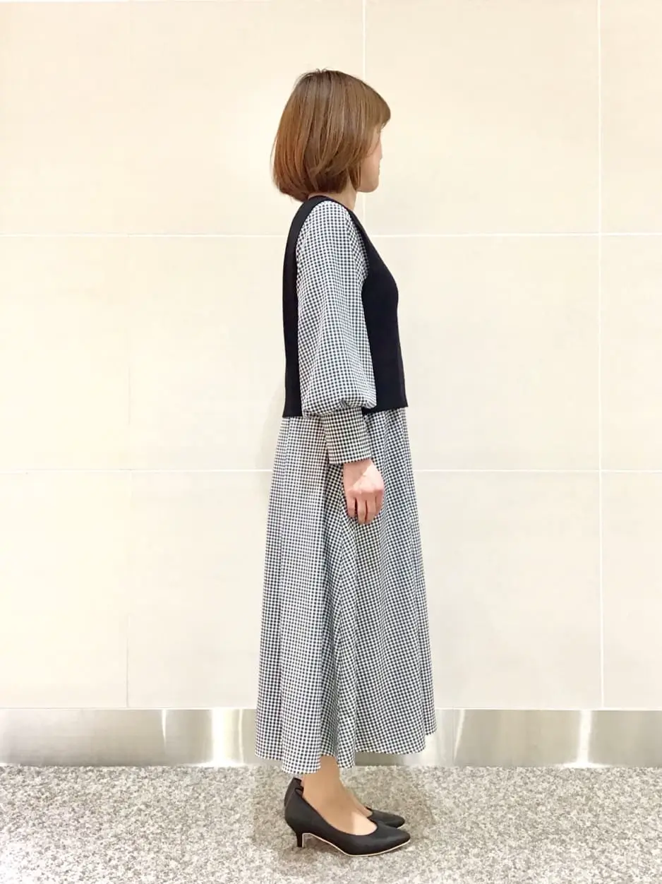 ANY SIS 浅野 コーディネート画像