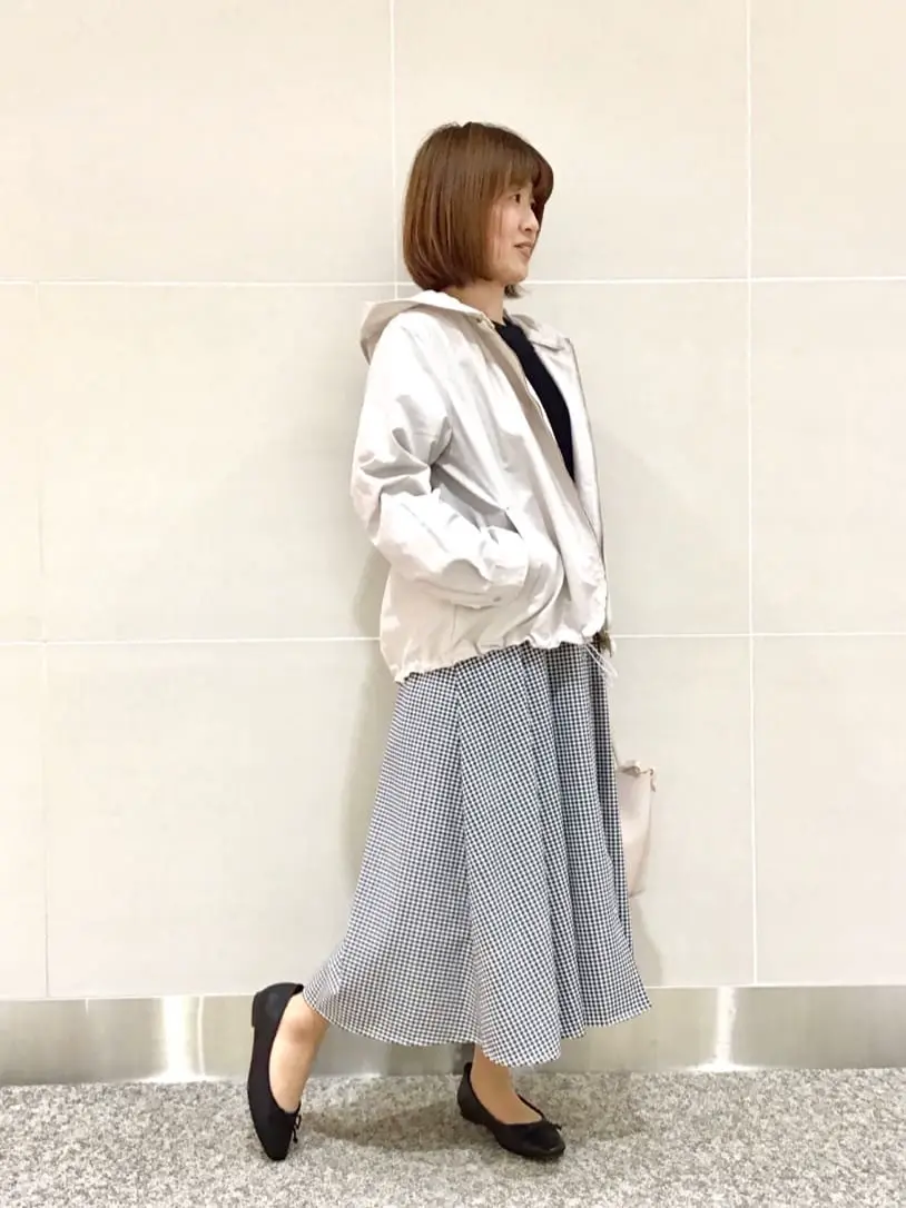 ANY SIS 浅野 コーディネート画像