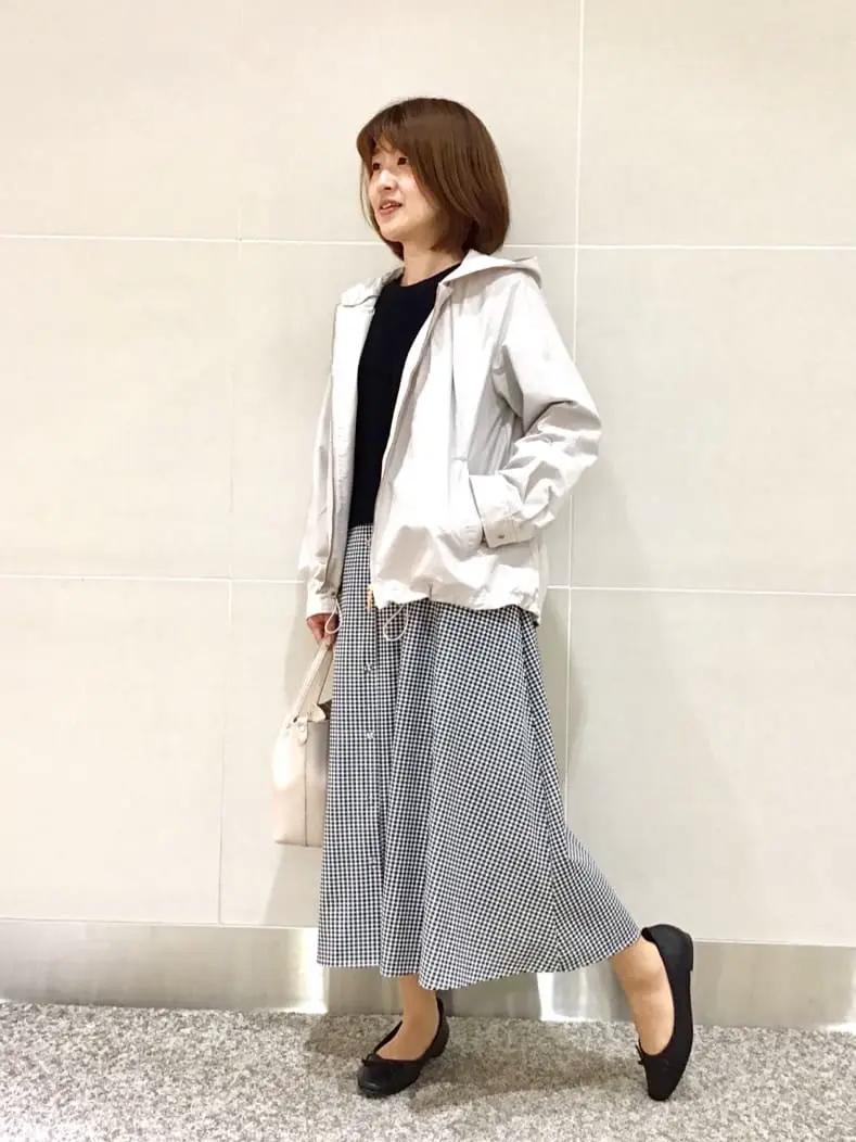 ANY SIS 浅野 コーディネート画像