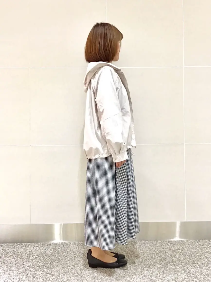 ANY SIS 浅野 コーディネート画像