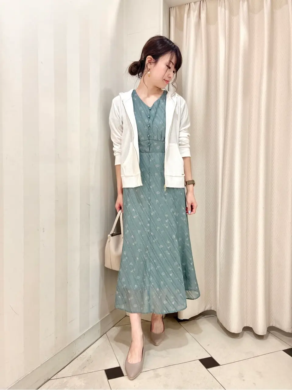 ANY SIS 金井 コーディネート画像