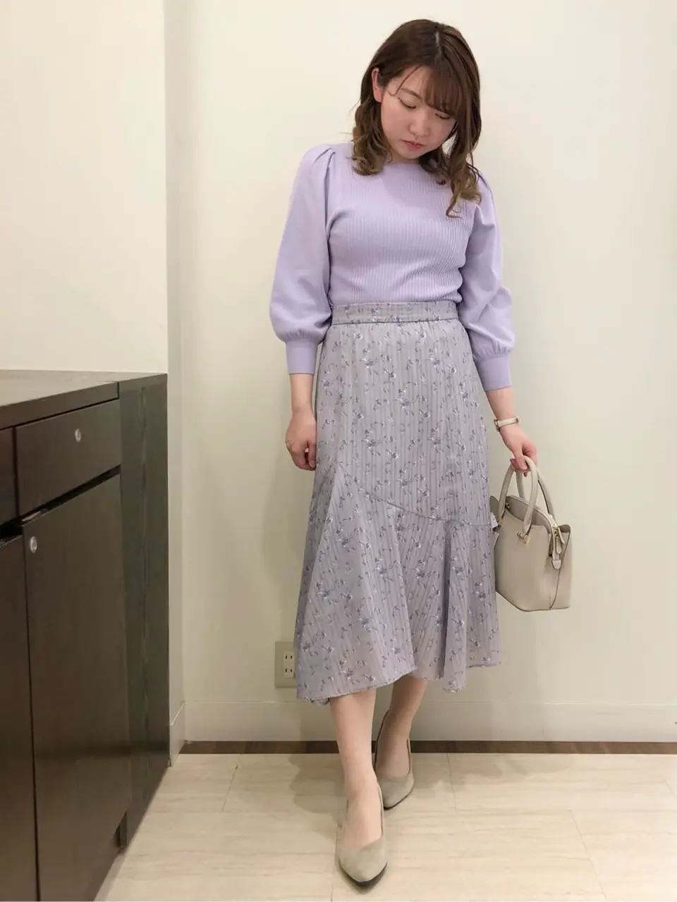 ANY SIS スタッフ コーディネート画像