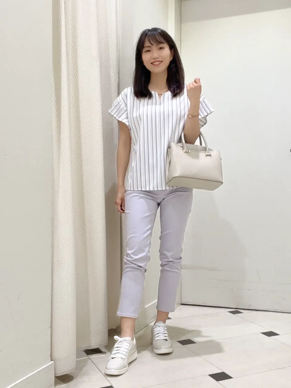 ANY SIS スタッフ コーディネート画像