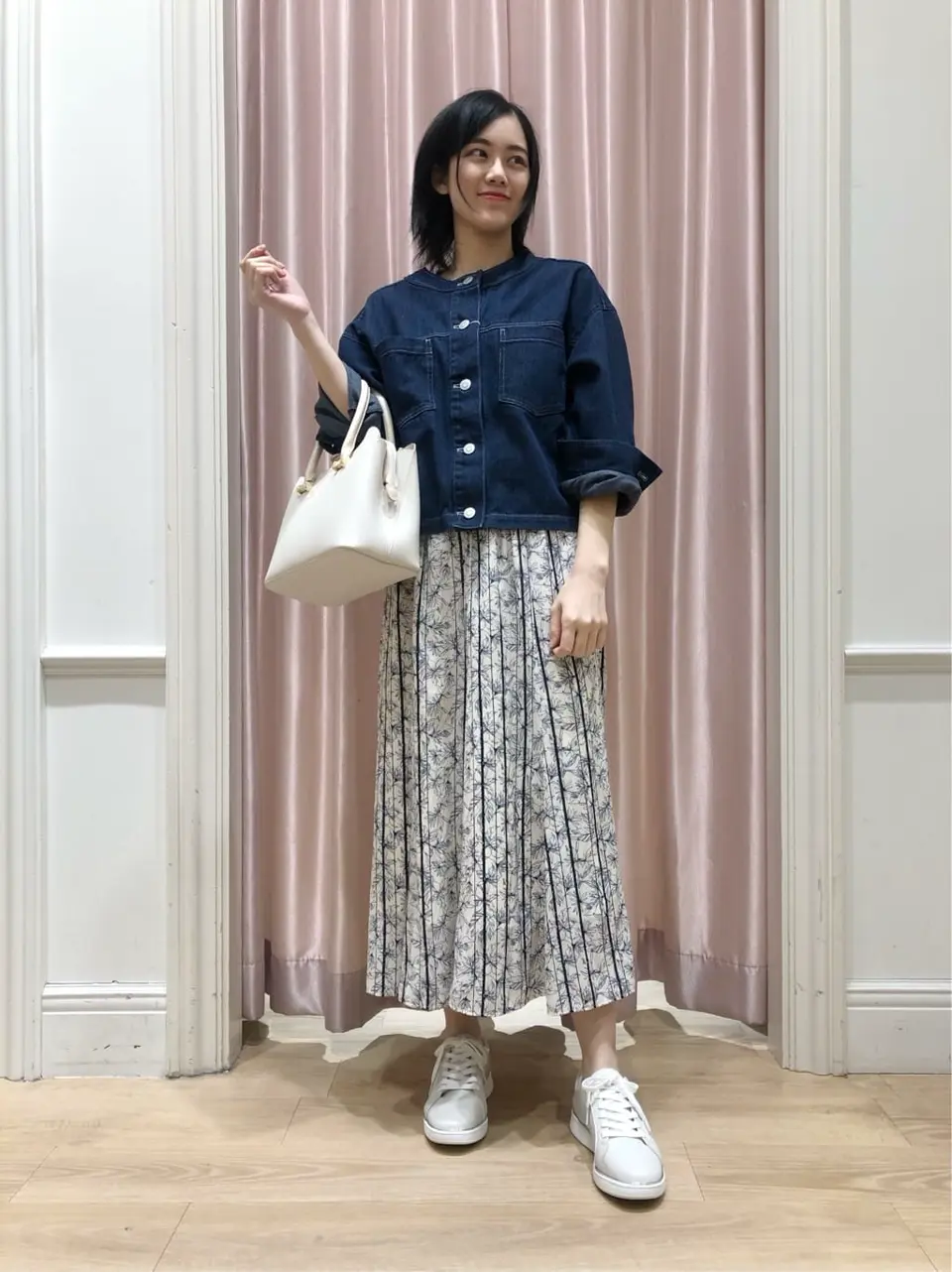  スタッフ コーディネート画像