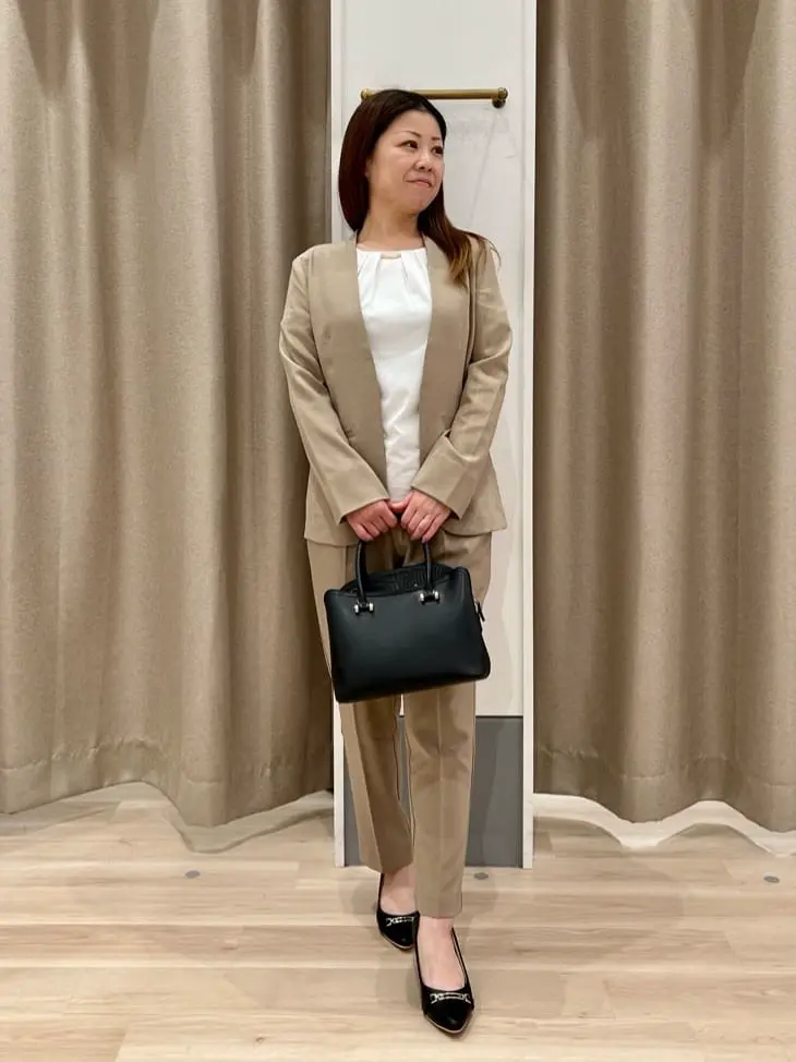 ANY SIS 瀬野 コーディネート画像