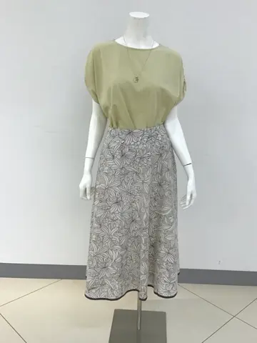 ANY SIS 橋本 コーディネート画像