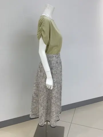 ANY SIS 橋本 コーディネート画像