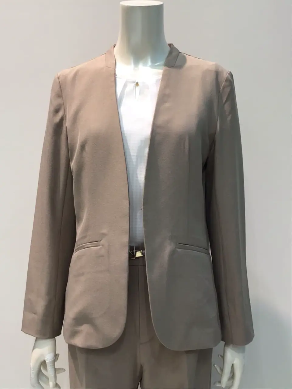 ANY SIS 布川 コーディネート画像