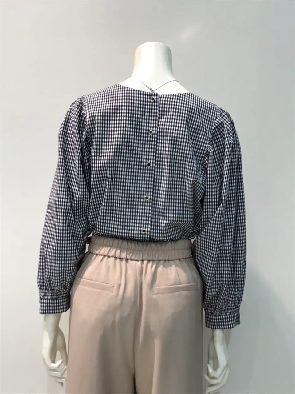 ANY SIS 布川 コーディネート画像