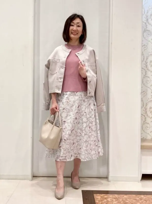 ANY SIS スタッフ コーディネート画像