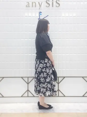 ANY SIS 西田 コーディネート画像