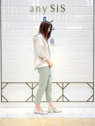 ANY SIS 上田 コーディネート画像