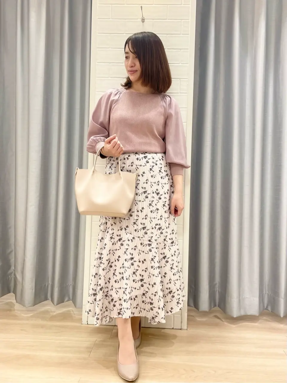 ANY SIS 丸岡 コーディネート画像