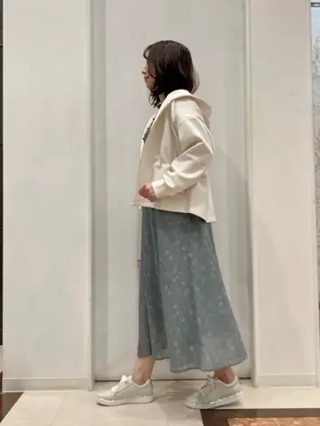 ANY SIS 横田 コーディネート画像