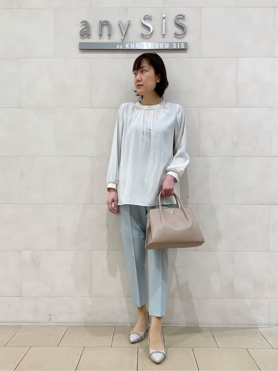 ANY SIS 髙橋 コーディネート画像