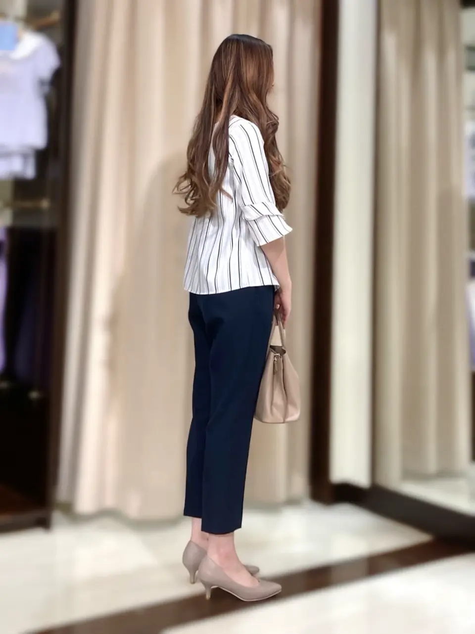 ANY SIS STAFF コーディネート画像