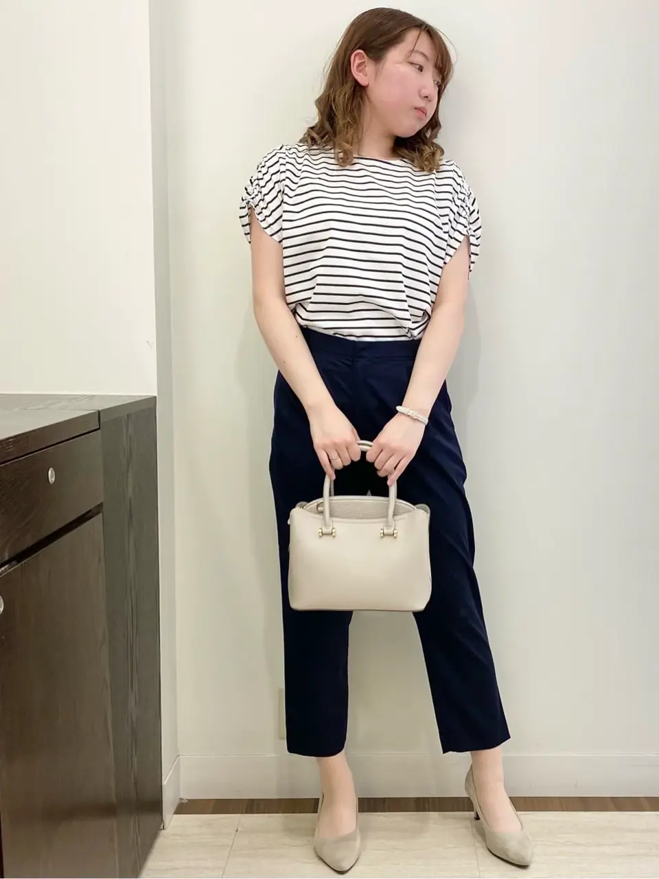 ANY SIS スタッフ コーディネート画像