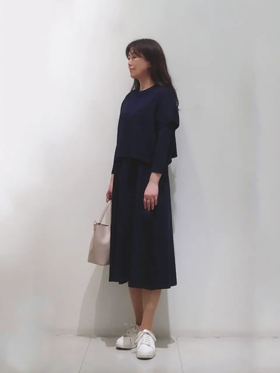 ANY SIS スタッフ コーディネート画像