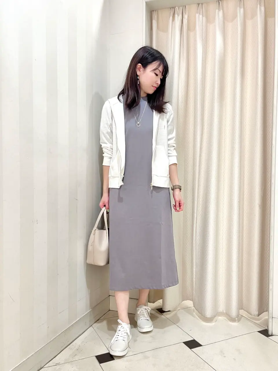 ANY SIS 金井 コーディネート画像