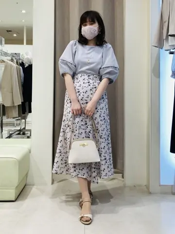 ANY SIS 川根　彩 コーディネート画像