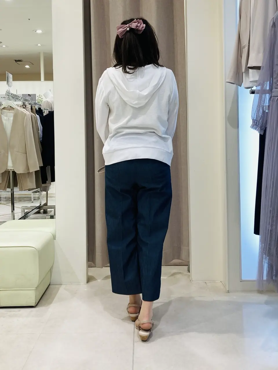 ANY SIS 川根　彩 コーディネート画像