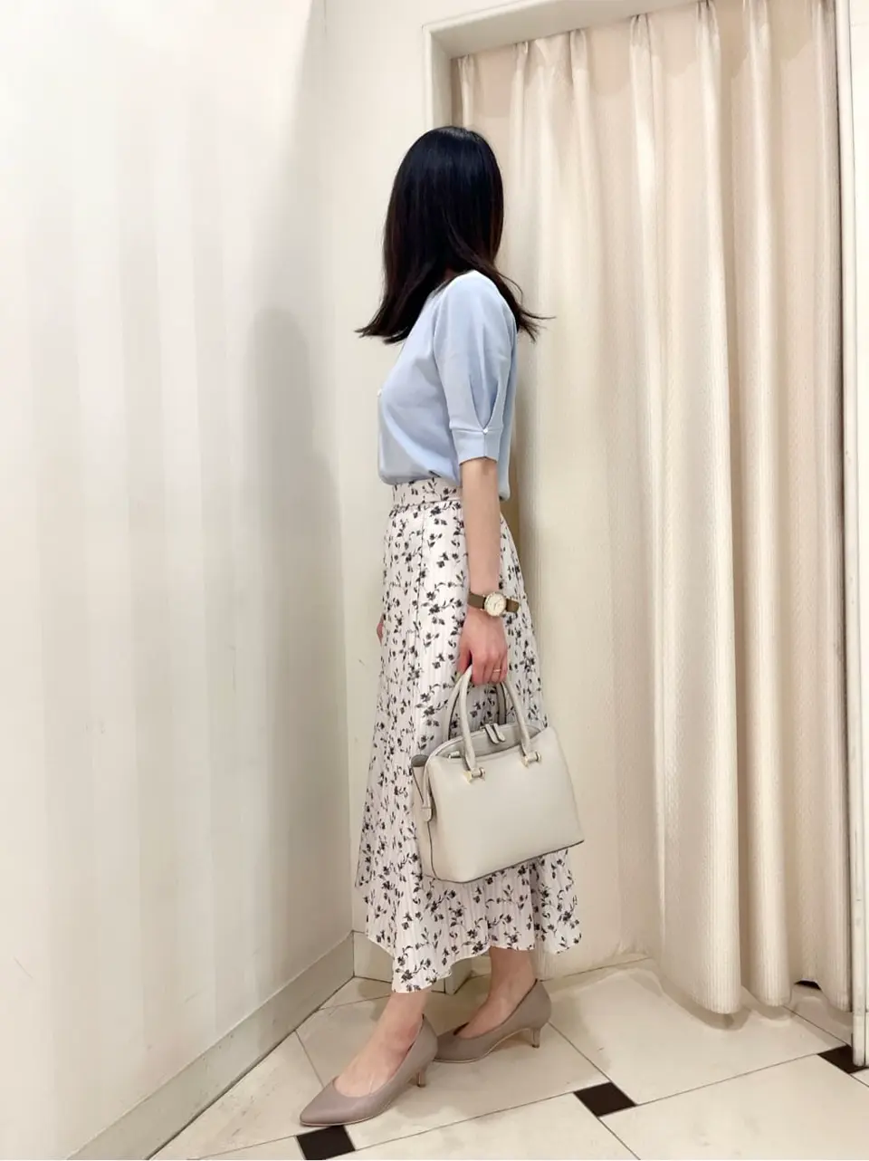 ANY SIS 金井 コーディネート画像