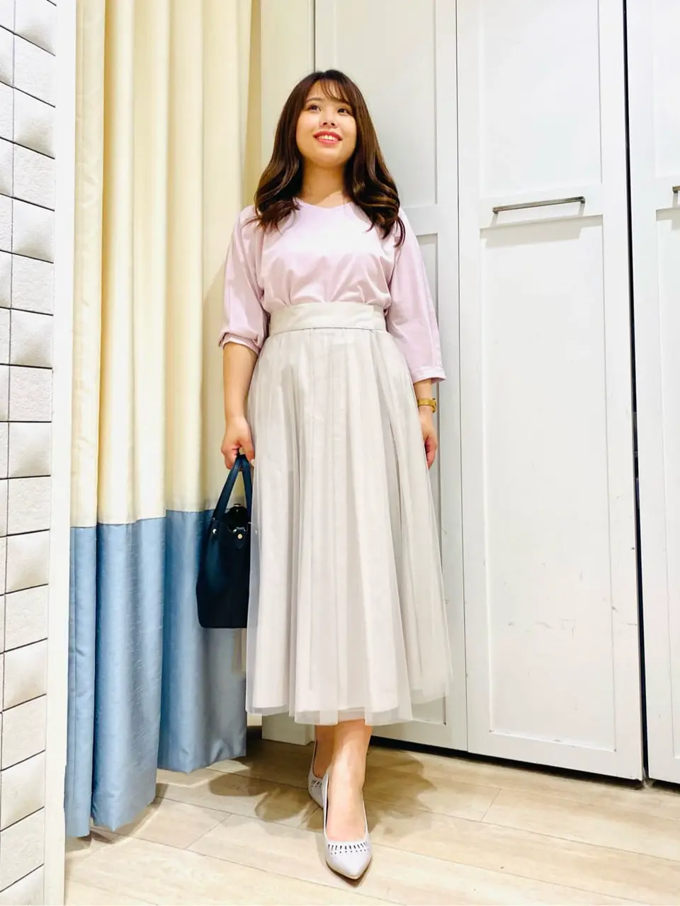 ANY SIS スタッフ コーディネート画像