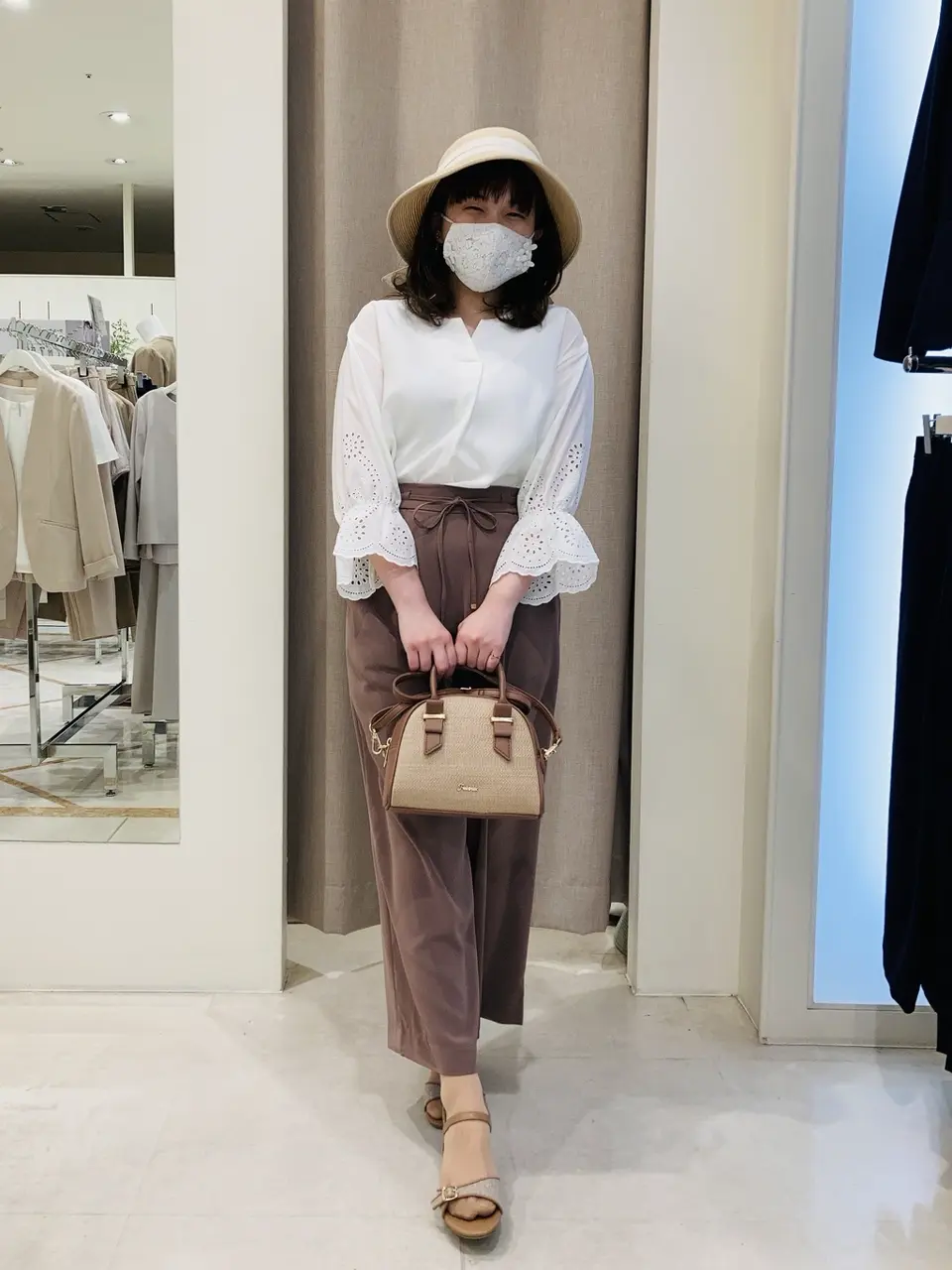  川根　彩 コーディネート画像