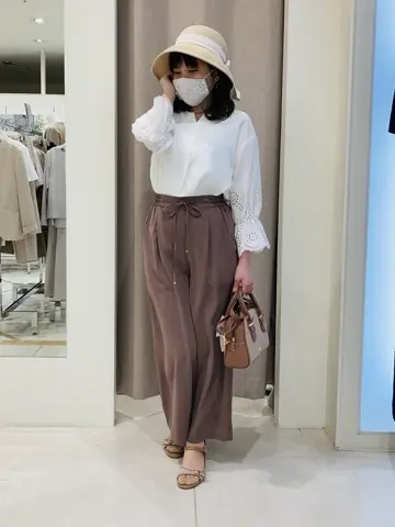 ANY SIS 川根　彩 コーディネート画像