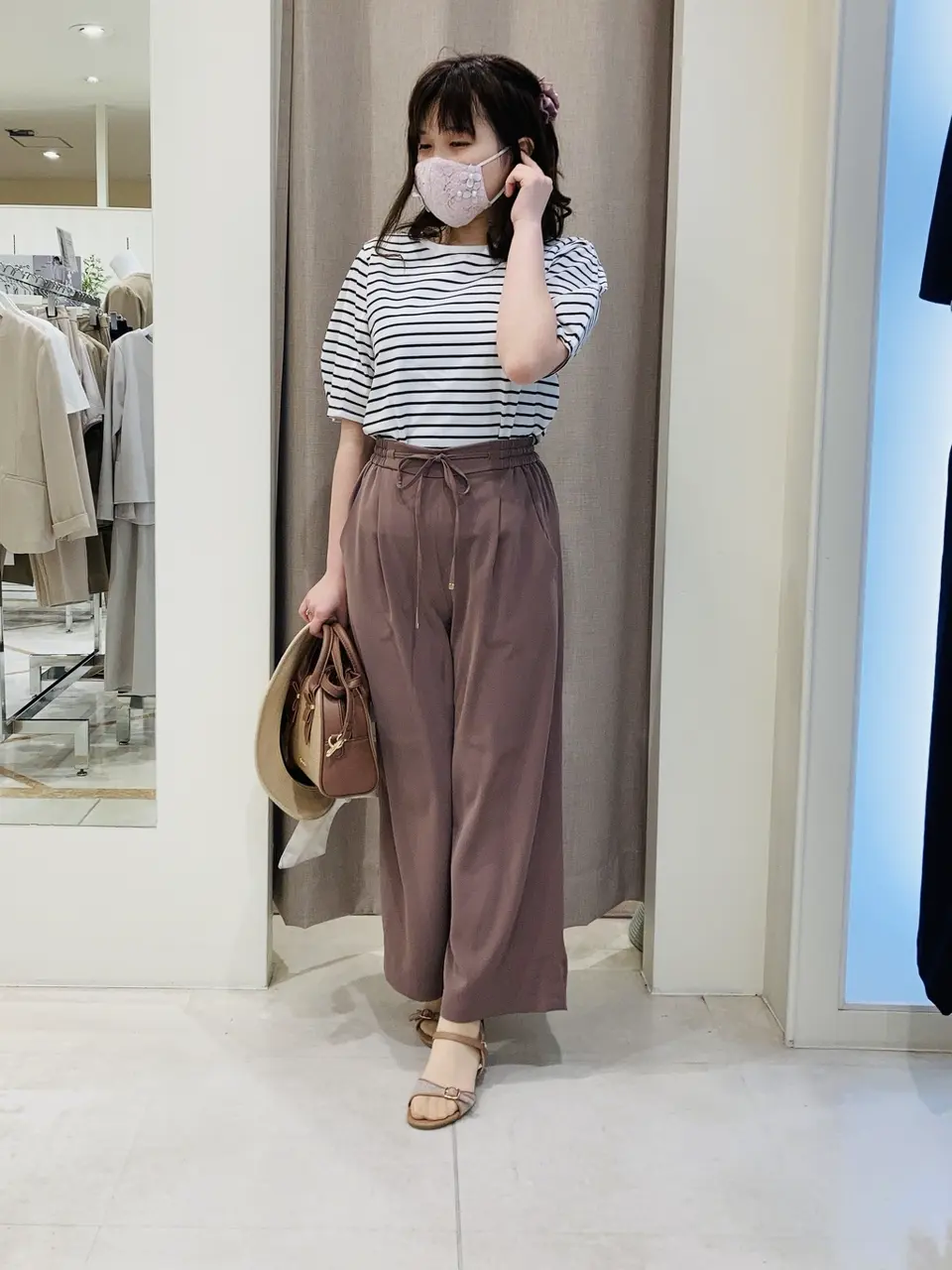 ANY SIS 川根　彩 コーディネート画像