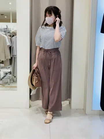 ANY SIS 川根　彩 コーディネート画像