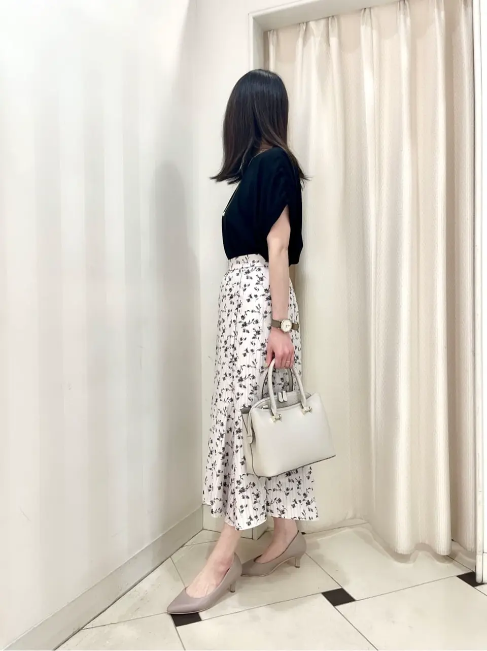 ANY SIS 金井 コーディネート画像