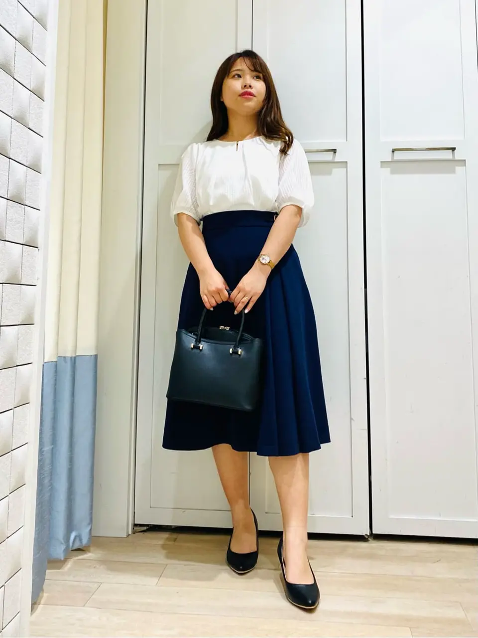 ANY SIS スタッフ コーディネート画像