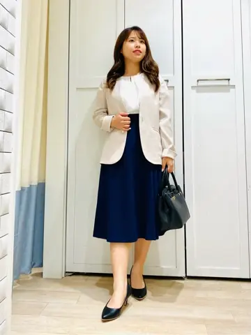 ANY SIS スタッフ コーディネート画像