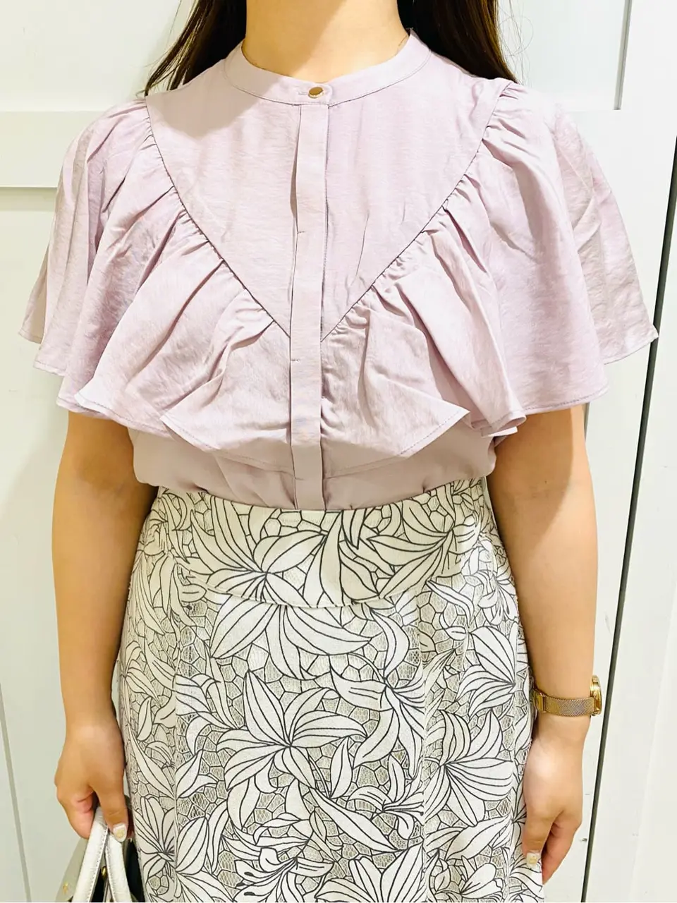 ANY SIS スタッフ コーディネート画像