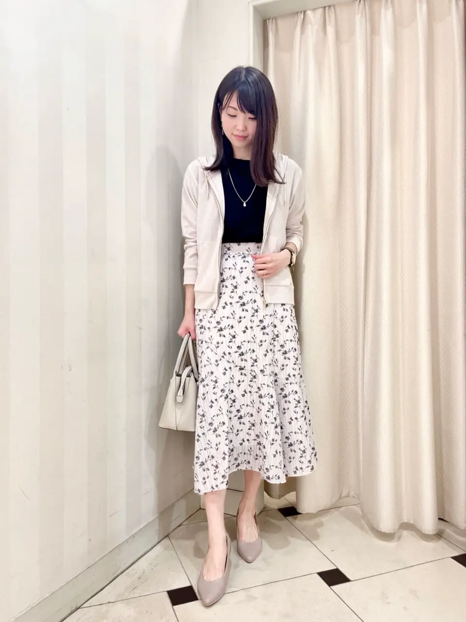  金井 コーディネート画像