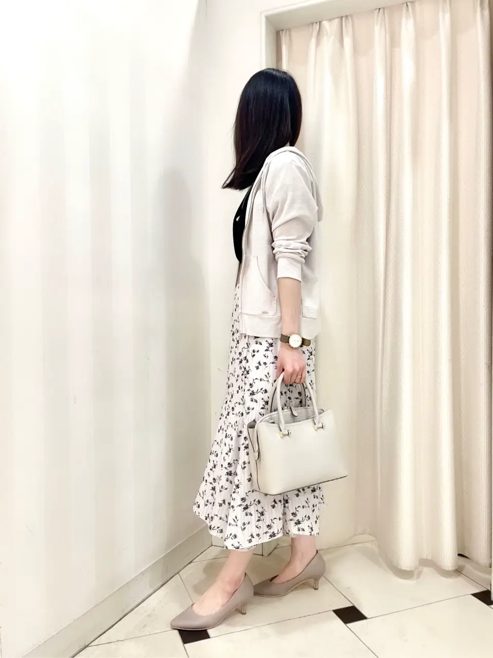 ANY SIS 金井 コーディネート画像