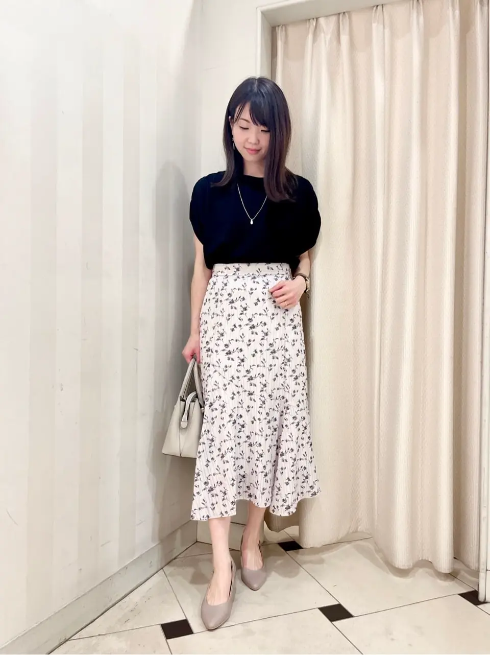 ANY SIS 金井 コーディネート画像