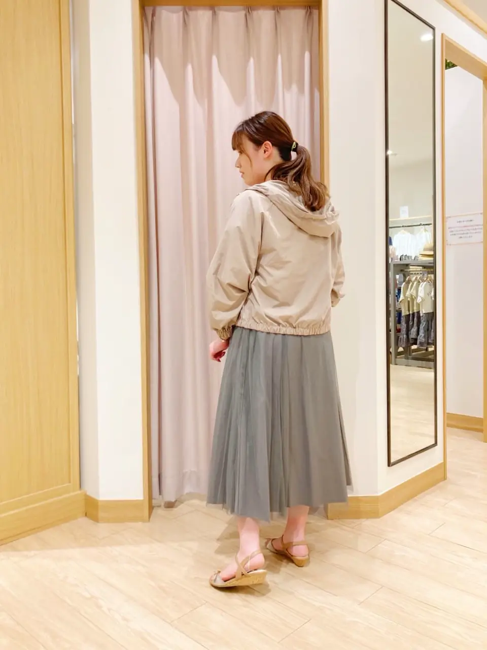 ANY SIS 濱口 コーディネート画像